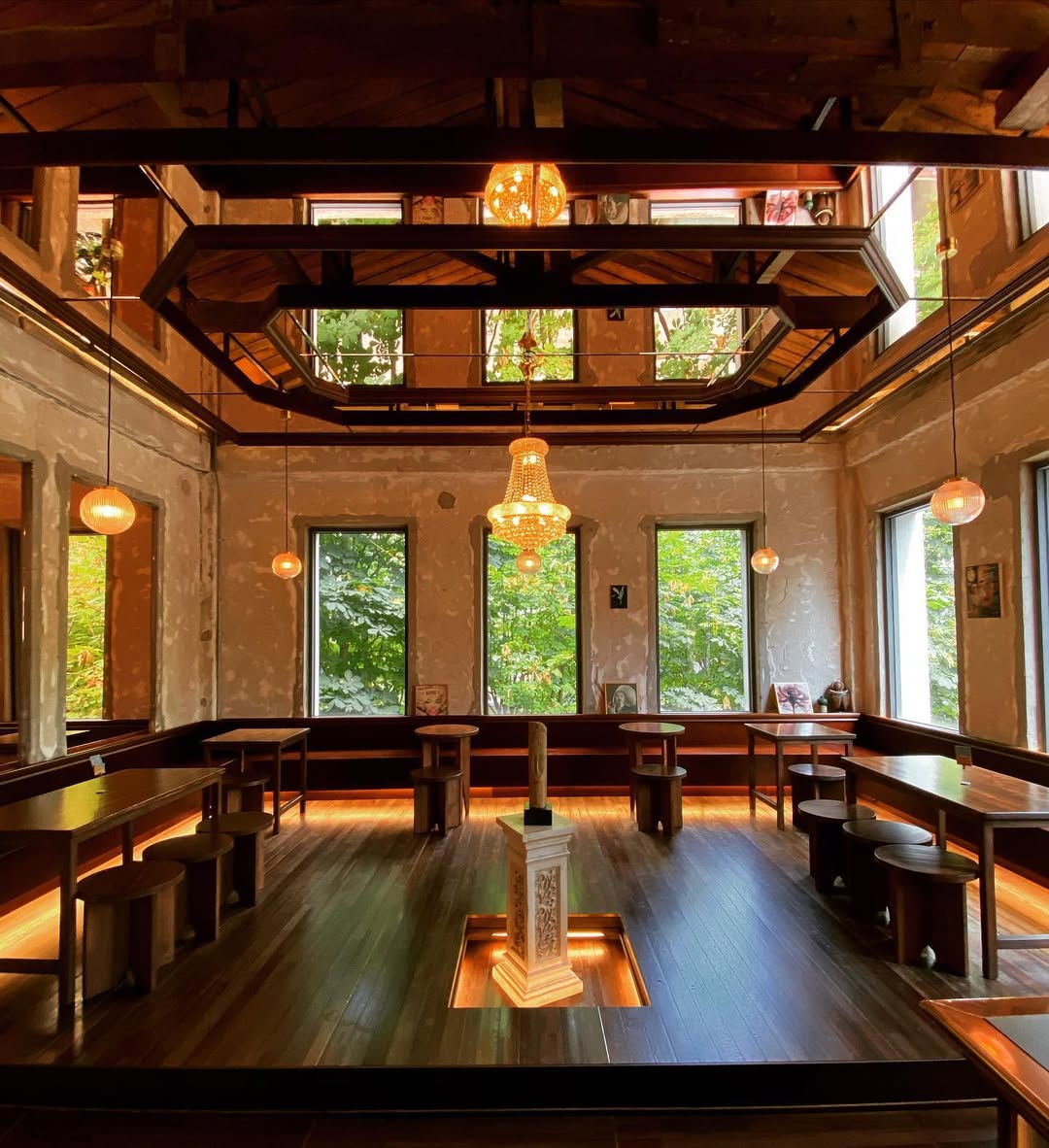 xyUvBydZccZ8L38anIO1WHDS